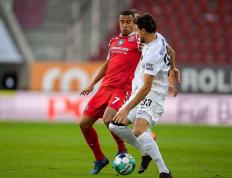 沃尔夫斯堡主场表现不佳，美因茨周中欧会杯逆转成功！