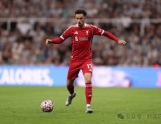 琼斯——或许会成为利物浦解锁维尔茨的钥匙！(qiong si huo xu hui cheng wei li wu pu jie suo wei er ci de yao shi)