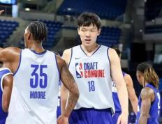 亚特兰大老鹰选中杨瀚森？潜力中锋的 NBA 征程展望(ya te lan da lao ying xuan zhong yang han sen qian li zhong feng de zheng cheng zhan wang)