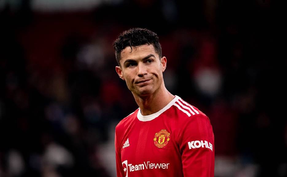 名宿说C罗当初应该去曼城,问题是曼城当初不想要C罗!(ming su shuo luo dang chu ying gai qu man cheng wen ti shi man cheng dang chu bu xiang yao luo)