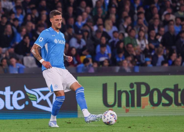 马卡报：那不勒斯中卫马林接近租借加盟比利亚雷亚尔(ma ka bao na bu le si zhong wei ma lin jie jin zu jie jia meng bi li ya lei ya er)