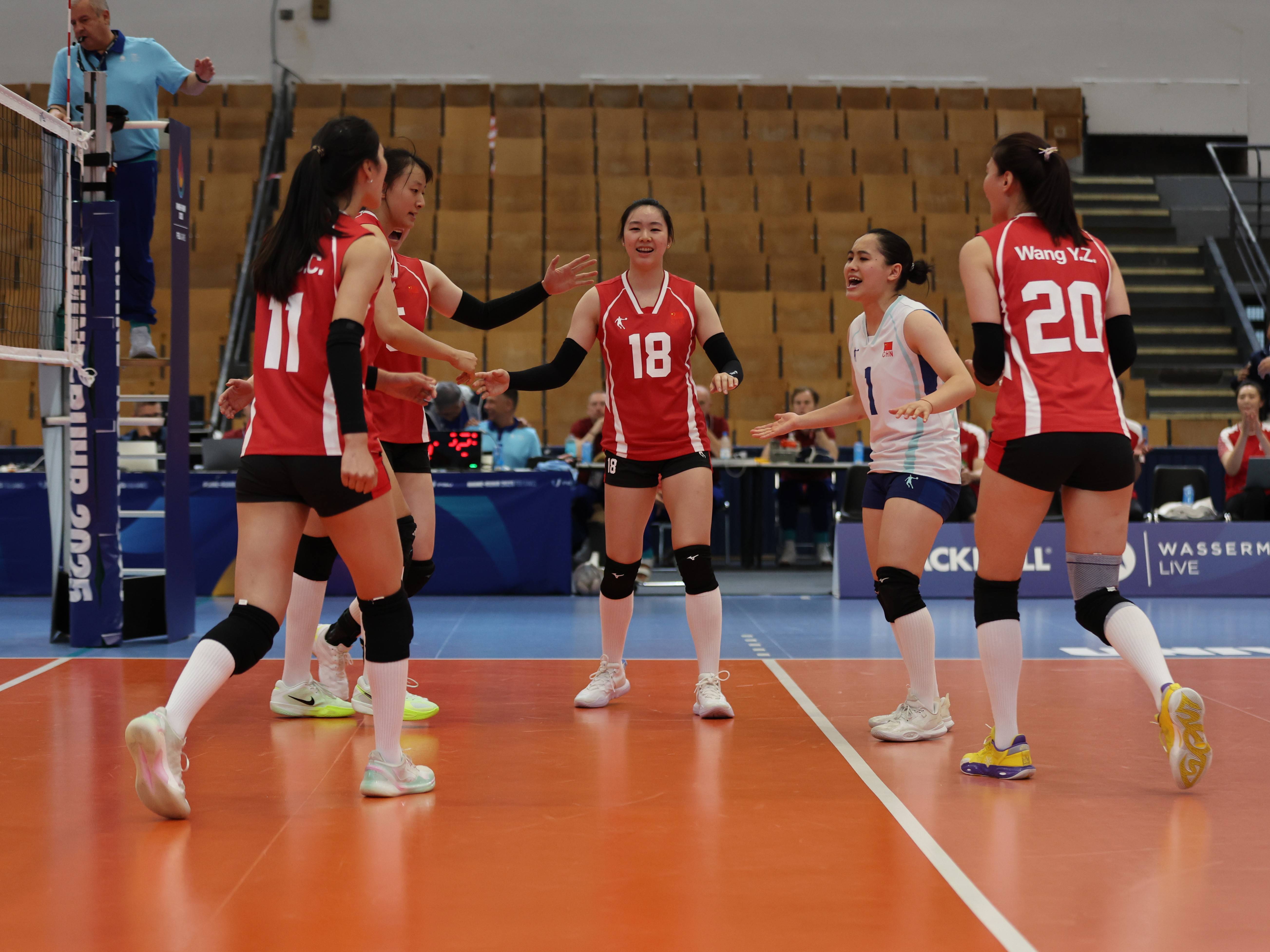 （体育）大运会——女排小组赛：中国队不敌德国队
