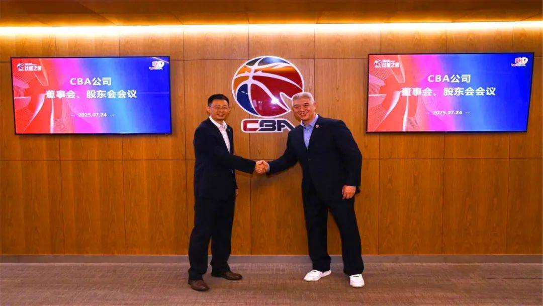 新官上任三把火！CBA推出不成文“新规”，辽篮、广东队日子不好过了(xin guan shang ren san ba huo tui chu bu cheng wen xin gui liao lan guang dong dui ri zi bu hao guo le)