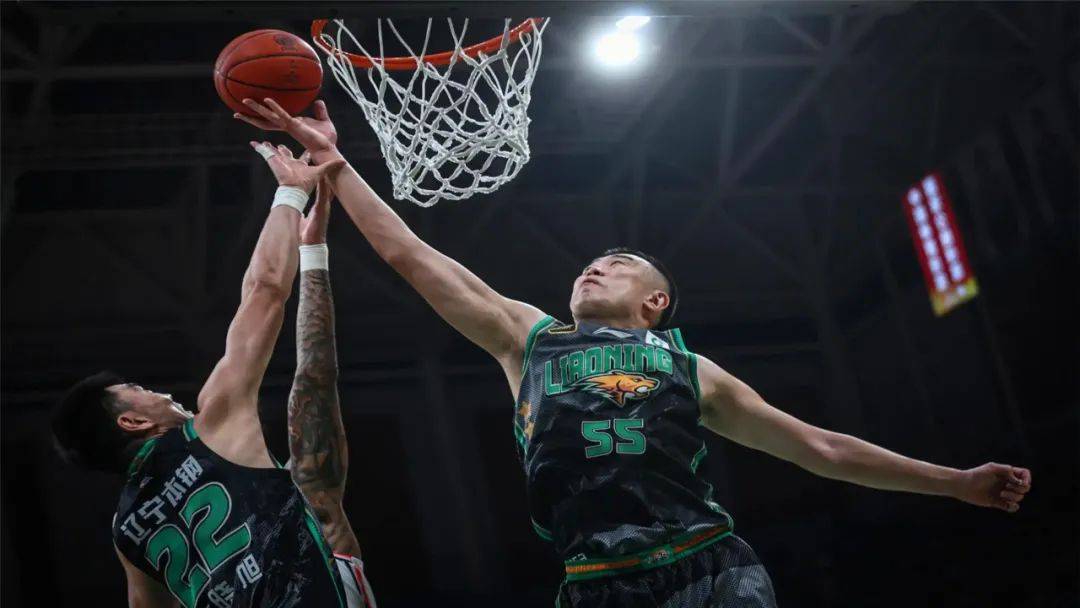 新官上任三把火！CBA推出不成文“新规”，辽篮、广东队日子不好过了(xin guan shang ren san ba huo tui chu bu cheng wen xin gui liao lan guang dong dui ri zi bu hao guo le)