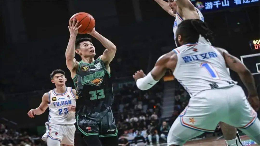 新官上任三把火！CBA推出不成文“新规”，辽篮、广东队日子不好过了(xin guan shang ren san ba huo tui chu bu cheng wen xin gui liao lan guang dong dui ri zi bu hao guo le)