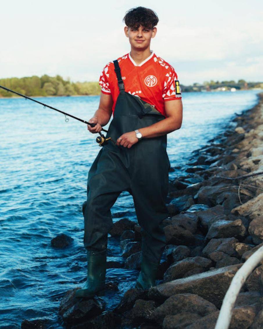 美因茨05足球俱乐部发布25/26赛季全新主场球衣