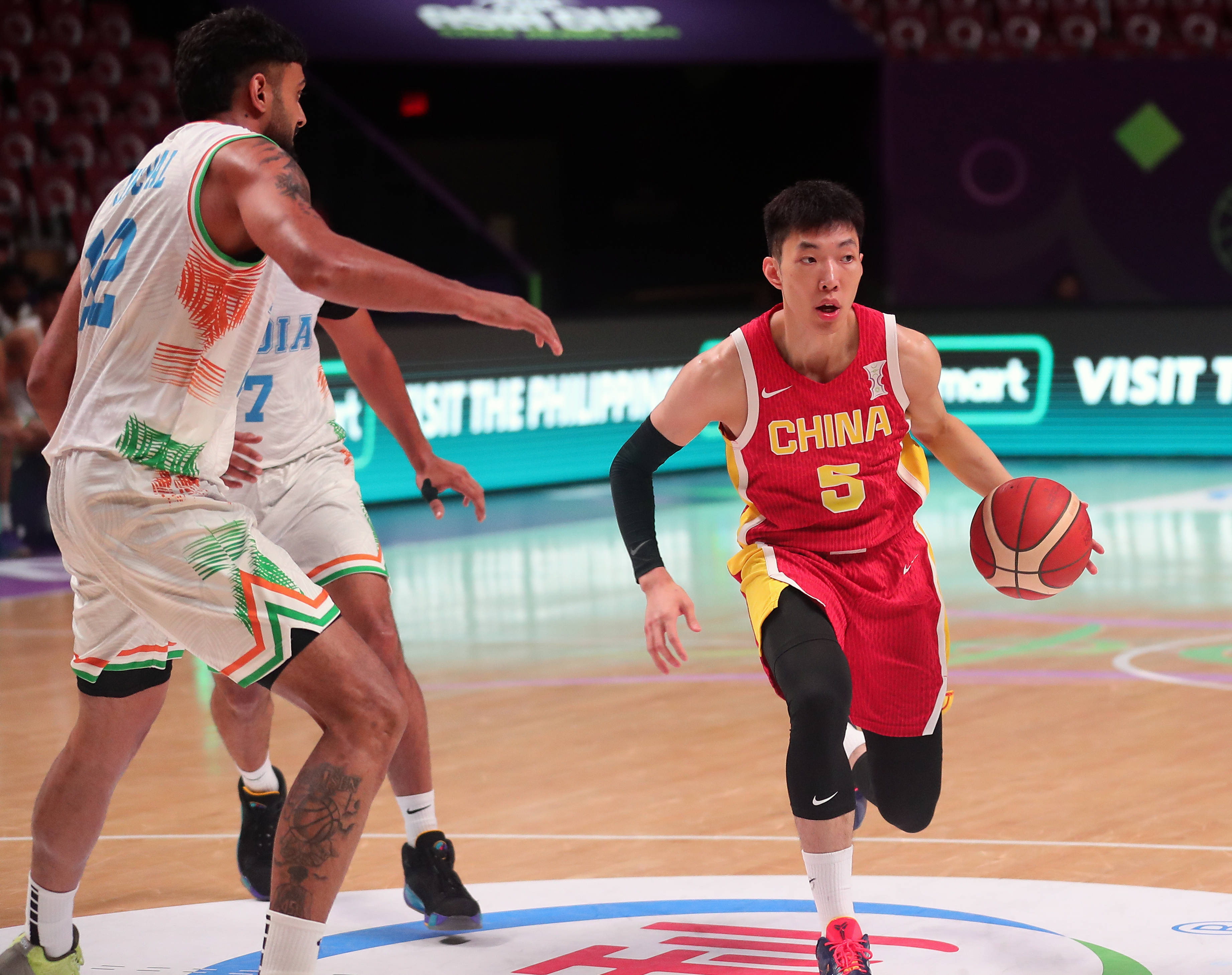 （体育）篮球——国际篮联亚洲杯：中国队对阵印度队