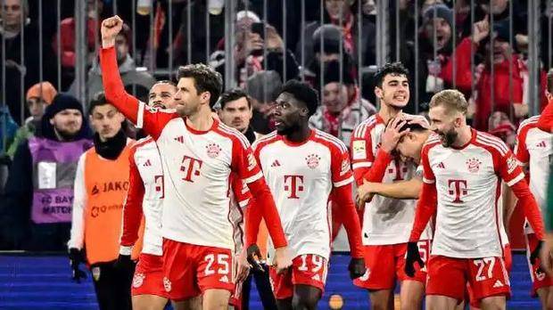 拜仁慕尼黑客场大胜云达不来梅(bai ren mu ni hei ke chang da sheng yun da bu lai mei)