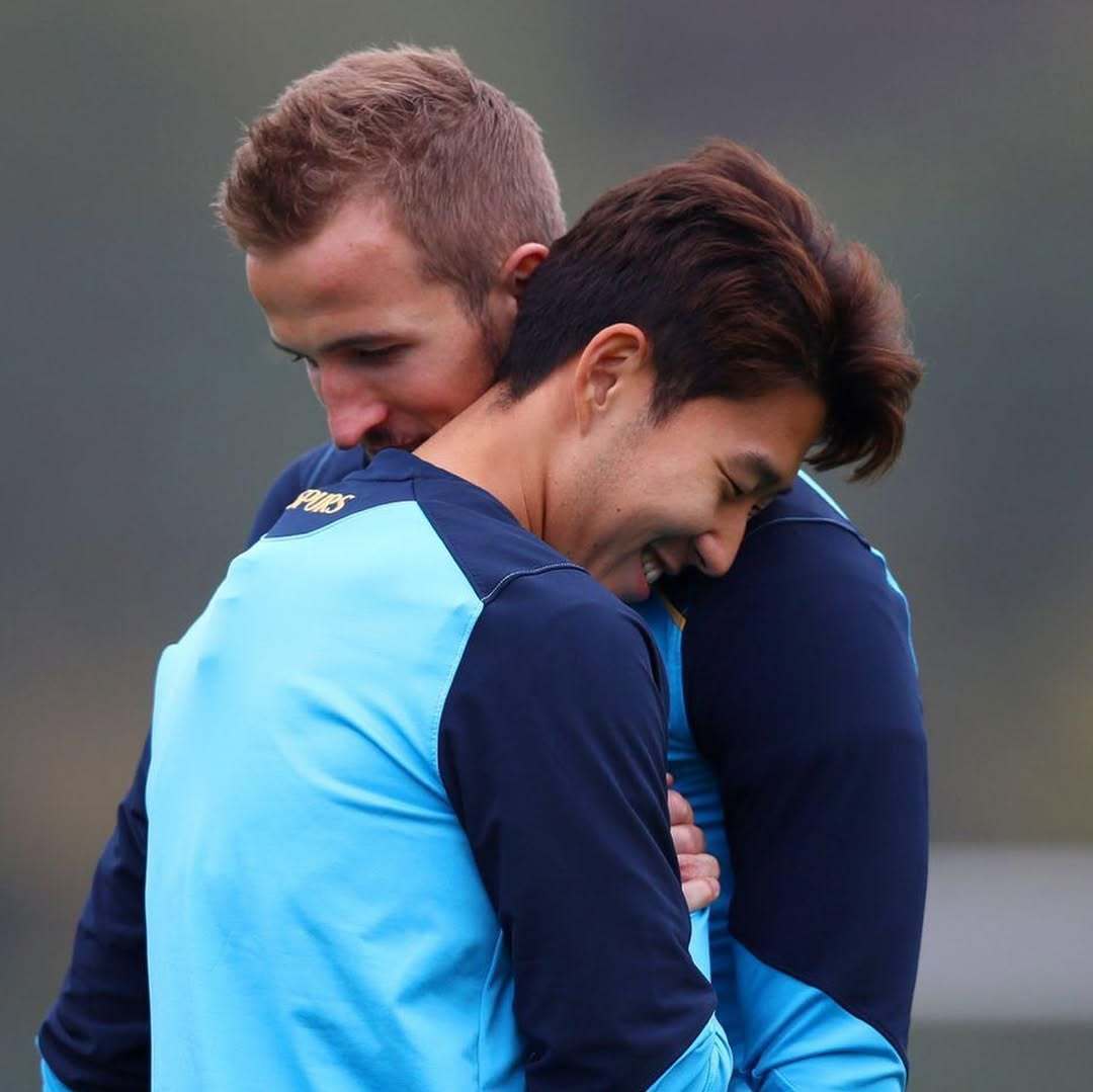 弗兰克：热刺需要通过转会 来解决孙兴慜离队的难题