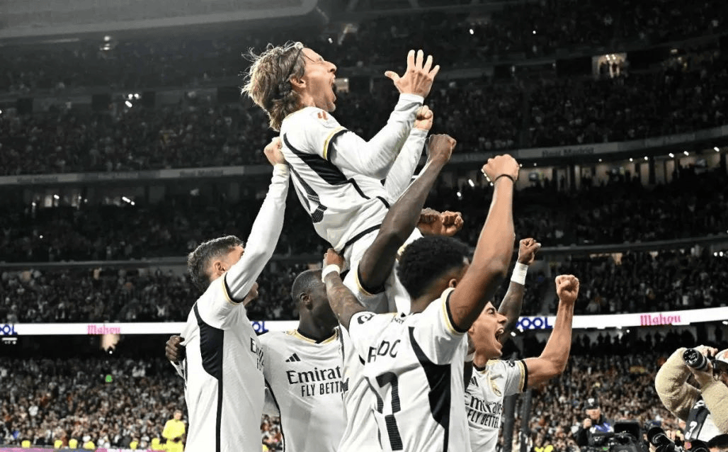 周六012 英超 热刺 VS 伯恩利