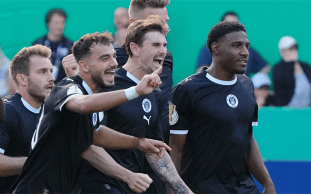 德甲：圣保利表现稳定，多特蒙德状态起伏