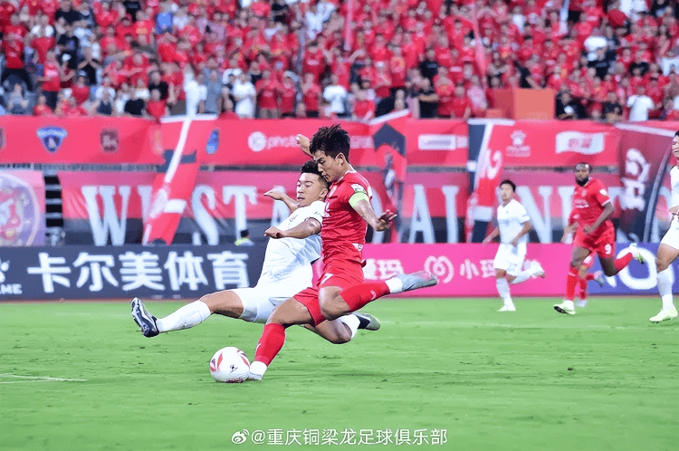 一文回顾重庆足球百年史：修建西部首个足球场，70多年前独自拥有3支专业球队