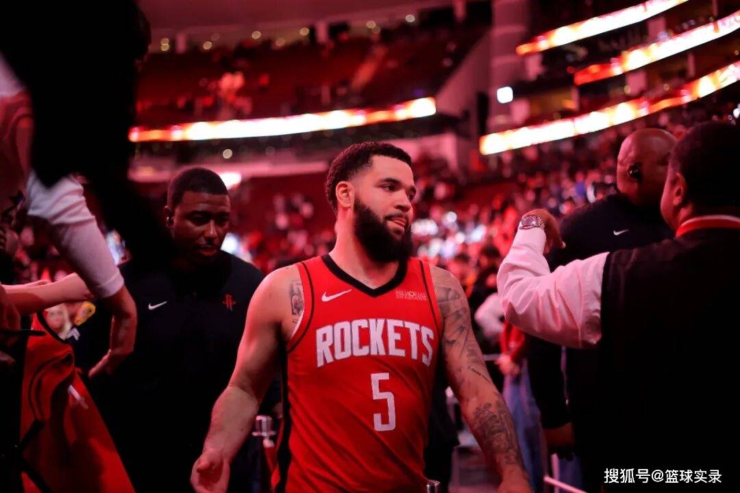 重返休斯顿？威少和火箭适配性如何？(chong fan xiu si dun wei shao he huo jian shi pei xing ru he)